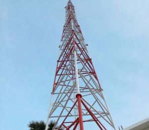 200ft তিন লেগড টিউবুলার স্ব-সহায়ক মাইক্রোওয়েভ টাওয়ার